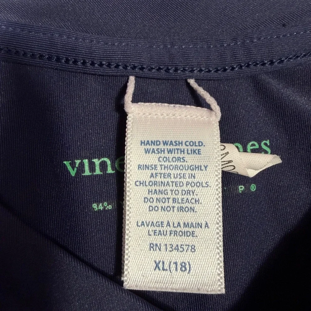 Vineyard Vines Rash Guard Long Sleeve Kids 18 XL Navy Blue Nylon Lycra EUC